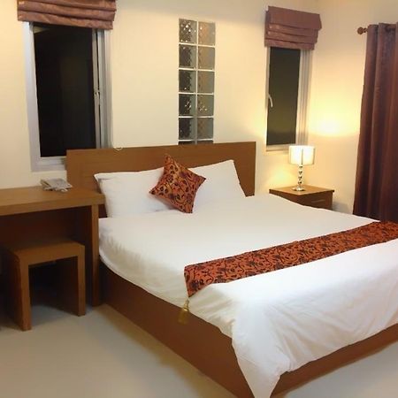 Sawitree Place Ubon Ubonratcsathani Kültér fotó